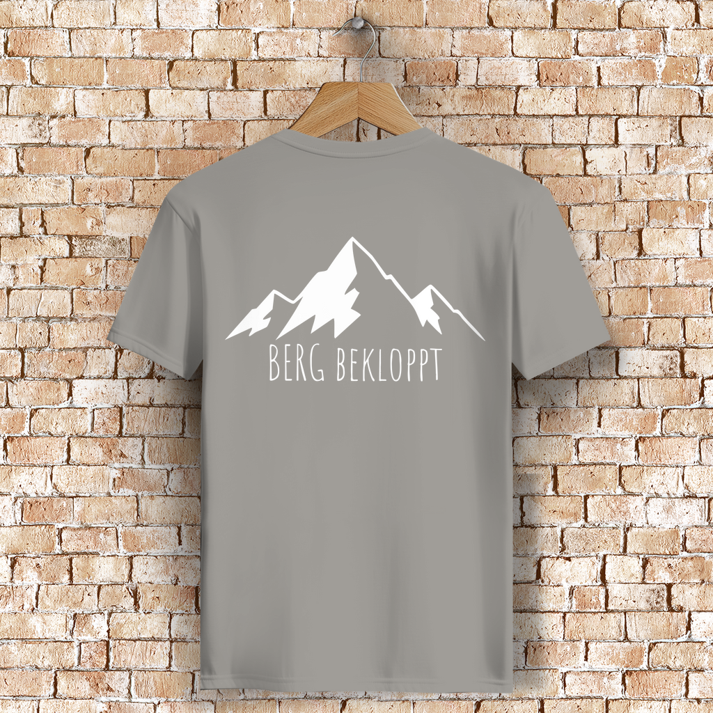 graues Rundhalstshirt mit weissem Berg Bekloppt Motiv auf der Brust