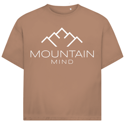 beiges Tshirt mit Rundhalsausschnitt und großem weißen Mountain Mind Logo auf der Brust