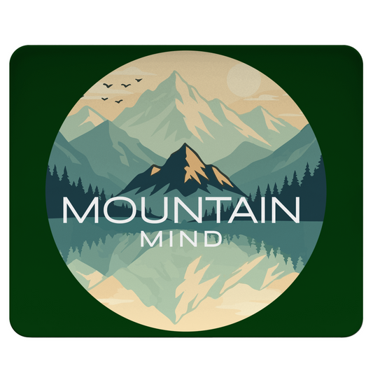 Ein grünes Mauspad mit Mountain Mind Mirror Design